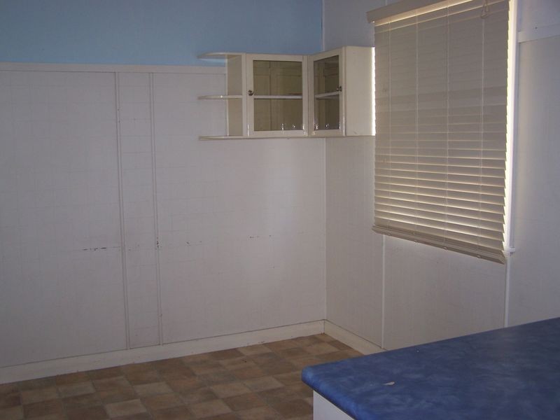 2 George Lane, Newtown QLD 4305