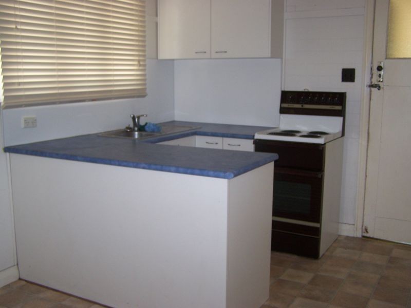 2 George Lane, Newtown QLD 4305