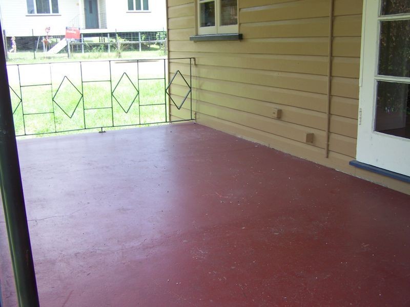 2 George Lane, Newtown QLD 4305