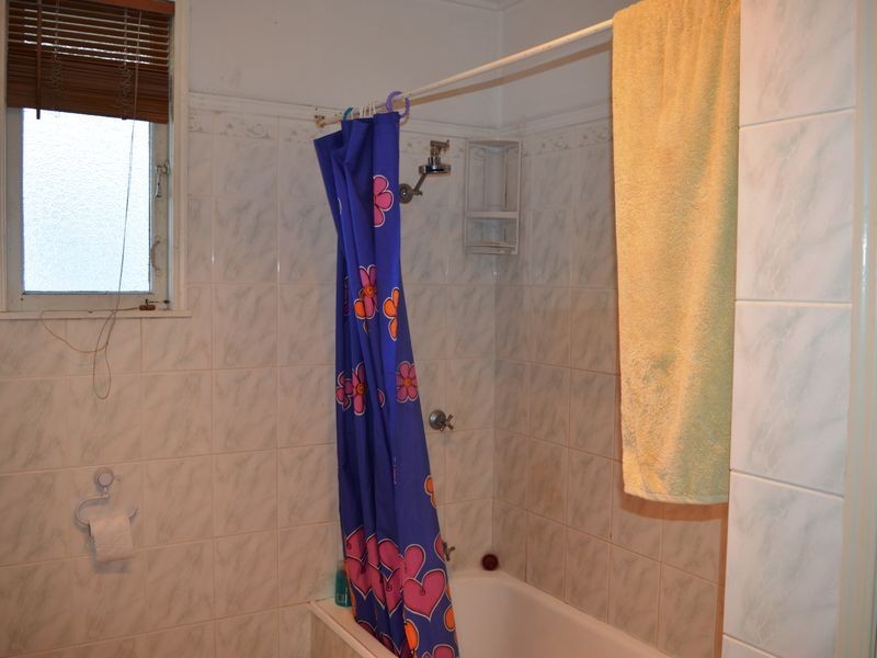 18 Bognuda Street, Bundamba QLD 4304