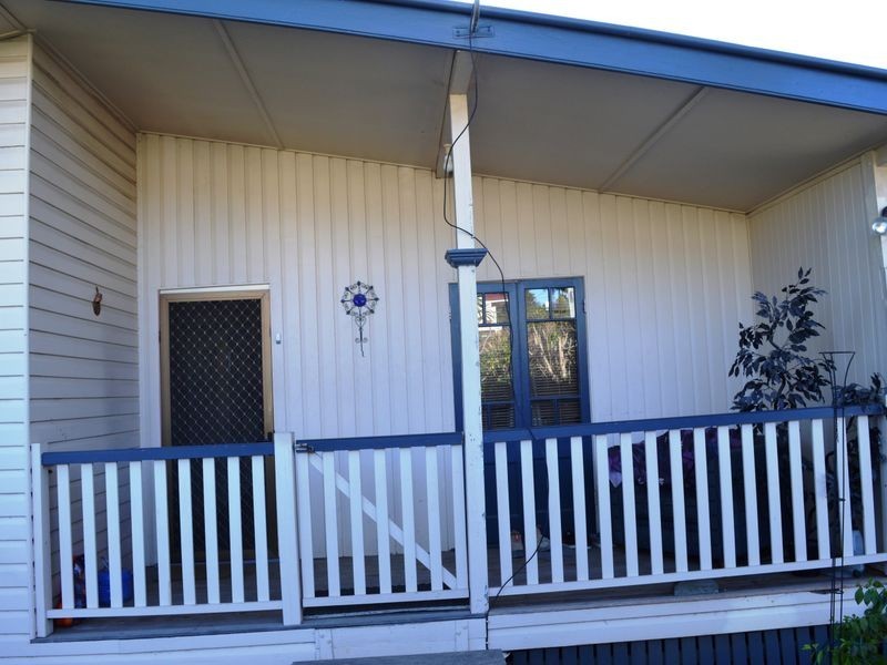 18 Bognuda Street, Bundamba QLD 4304