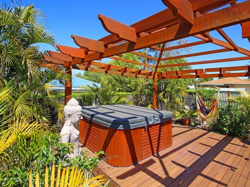 4 Galway Crescent, Brassall QLD 4305