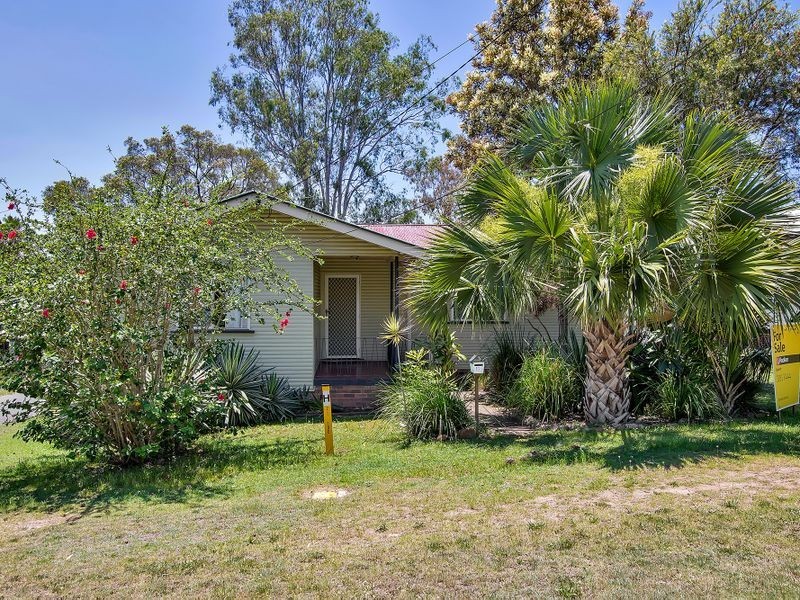 13 Ashgrove Street, Coalfalls QLD 4305