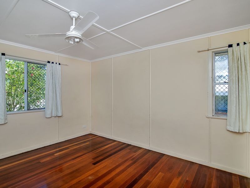 13 Ashgrove Street, Coalfalls QLD 4305