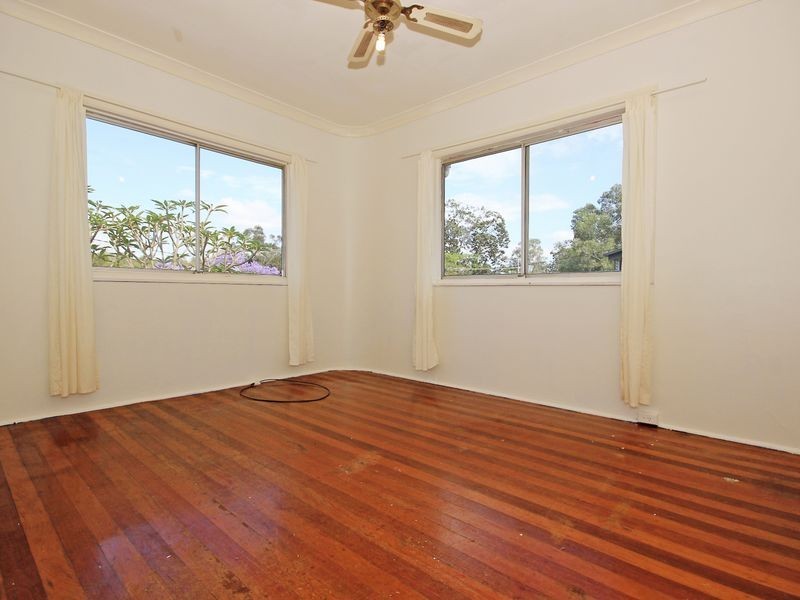 79 Gladstone Road, Coalfalls QLD 4305