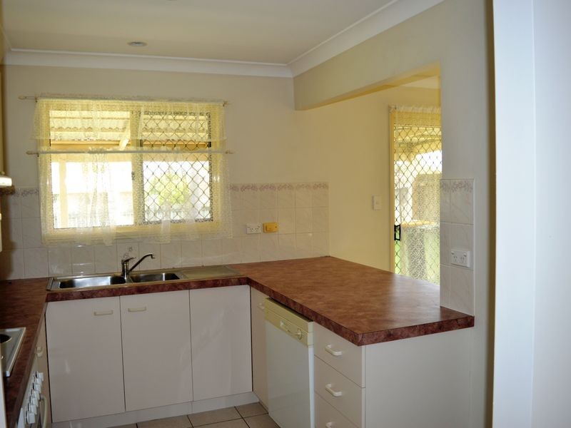 1 Redwood Place, Yamanto QLD 4305