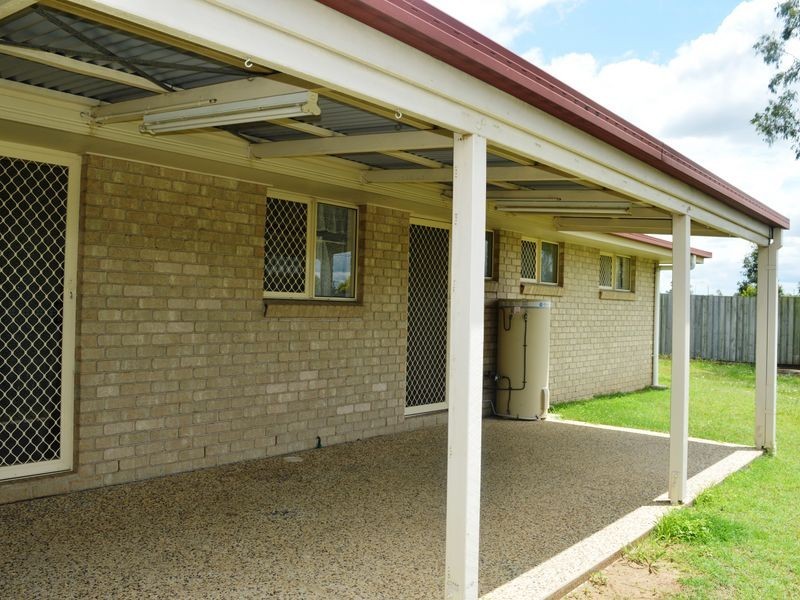 1 Redwood Place, Yamanto QLD 4305