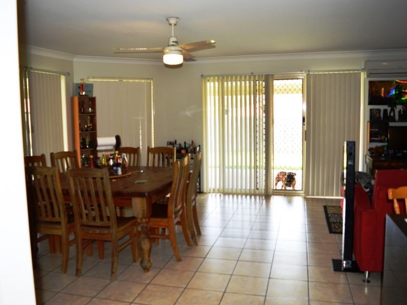 28 Burswood Close, Wulkuraka QLD 4305