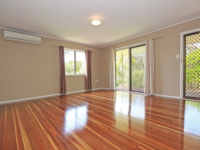 16 Reif Street, Flinders View QLD 4305