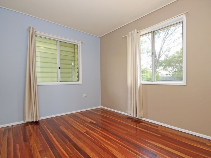 16 Reif Street, Flinders View QLD 4305