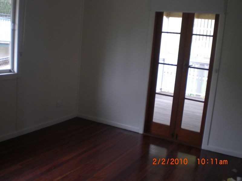 35 John Street, Bundamba QLD 4304