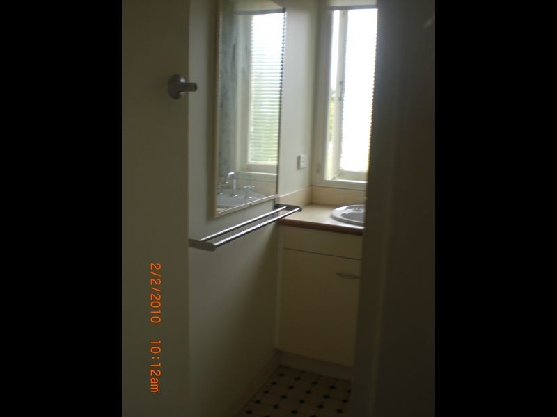 35 John Street, Bundamba QLD 4304