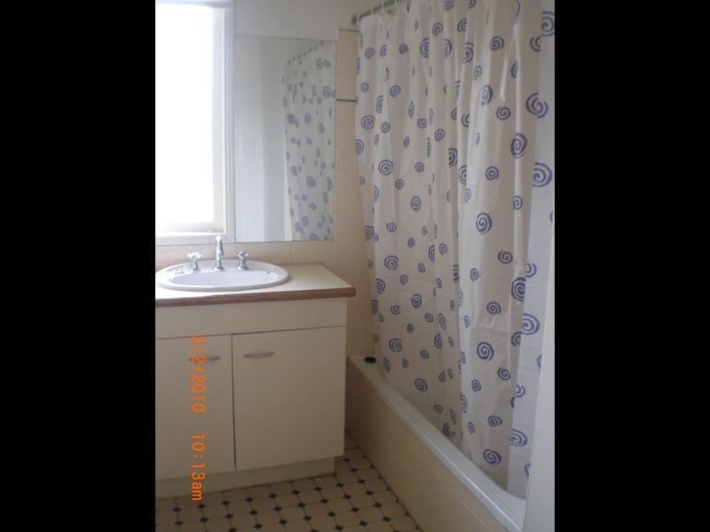 35 John Street, Bundamba QLD 4304