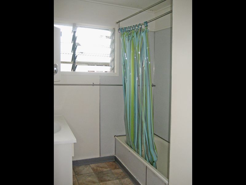 10 Coverack Street, Leichhardt QLD 4305