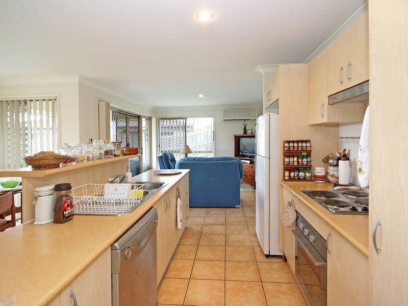 9 Toronto Court, Brassall QLD 4305