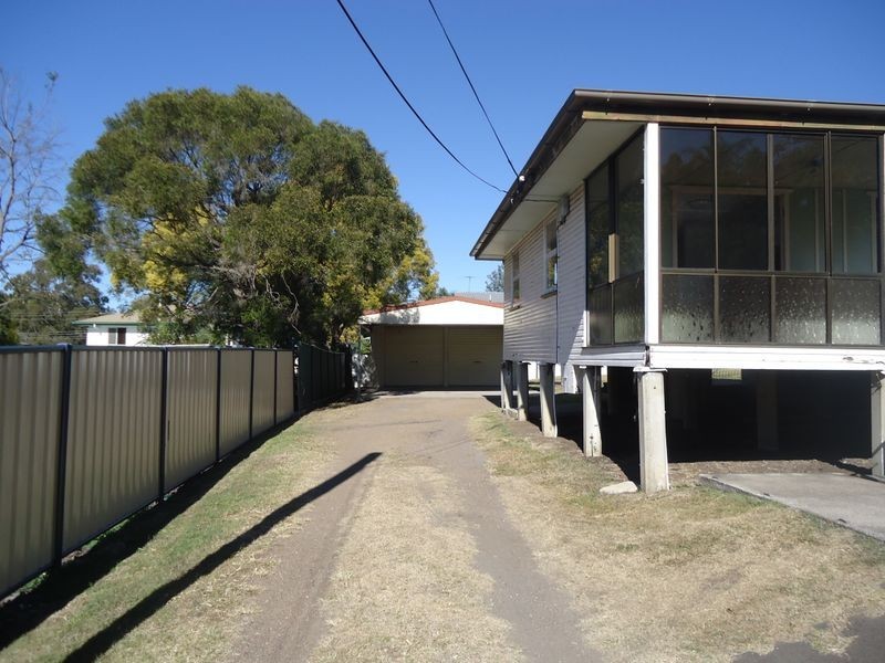 219 Blackstone Road, Silkstone QLD 4304
