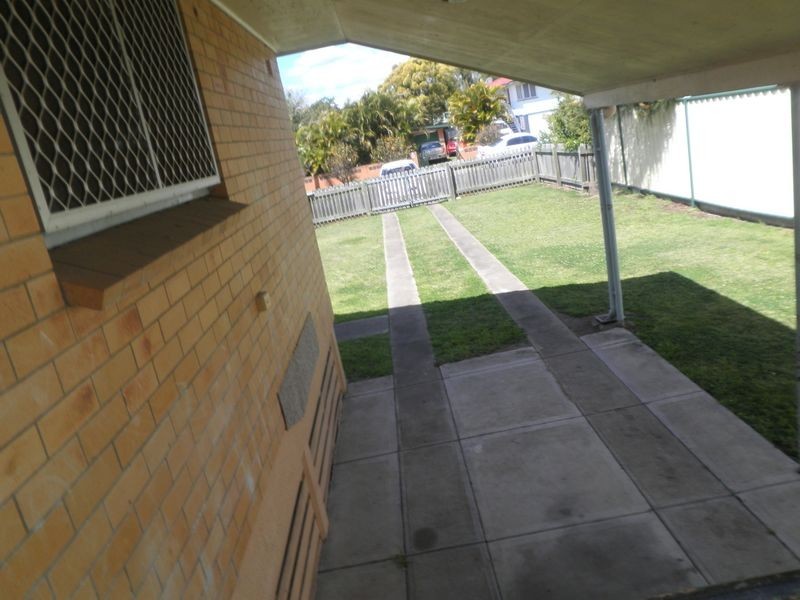 5 Kynance Street, Leichhardt QLD 4305