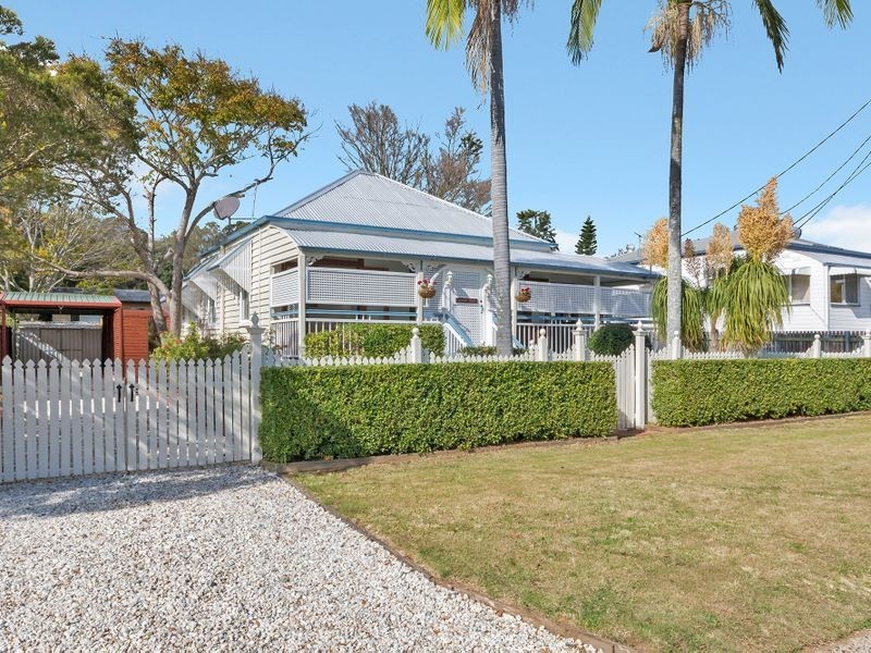21 Lindsay Street, Bundamba QLD 4304
