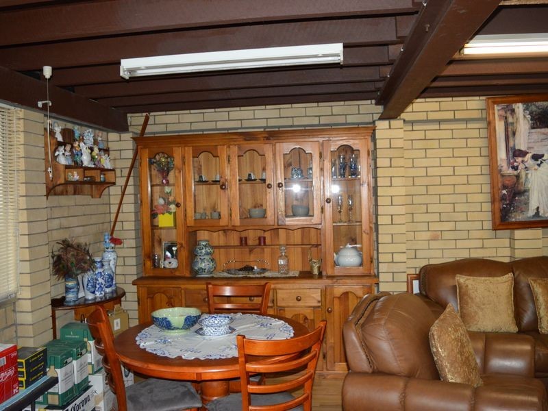 8 Cullen Street, Bundamba QLD 4304