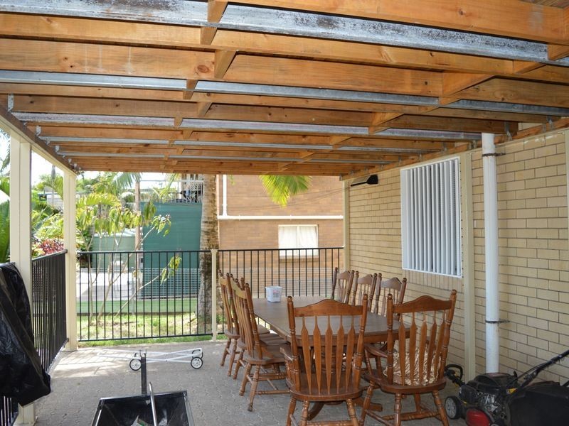 8 Cullen Street, Bundamba QLD 4304