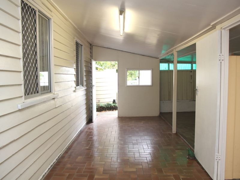 2 Soudan Street, North Booval QLD 4304