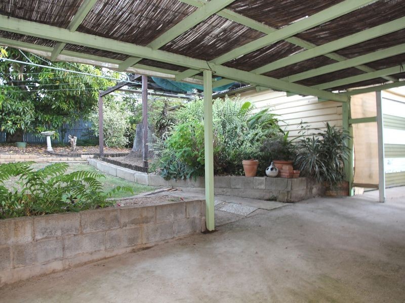 2 Soudan Street, North Booval QLD 4304