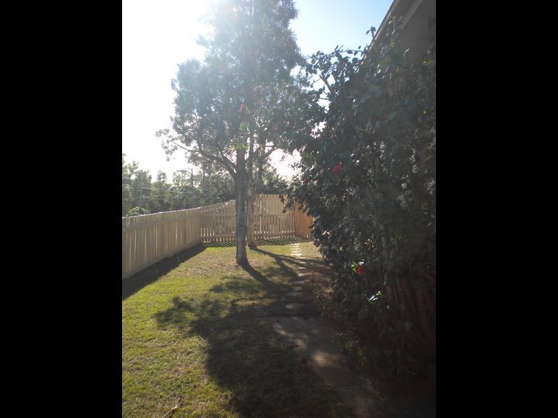 17 Eyre Street, Leichhardt QLD 4305