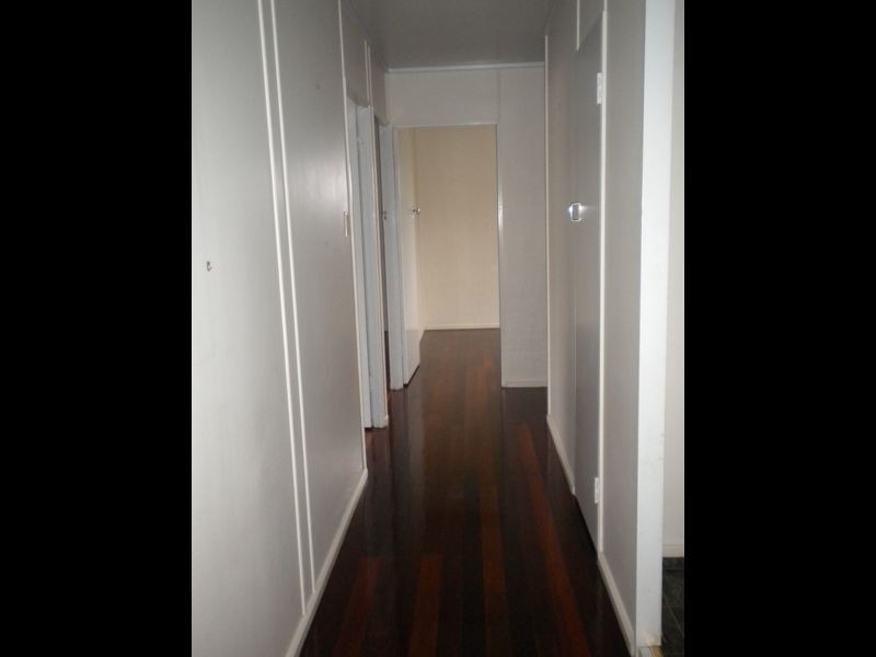 28 Jardine Street, Leichhardt QLD 4305