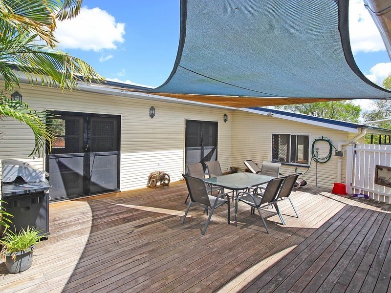 10 Fahy Street, Brassall QLD 4305