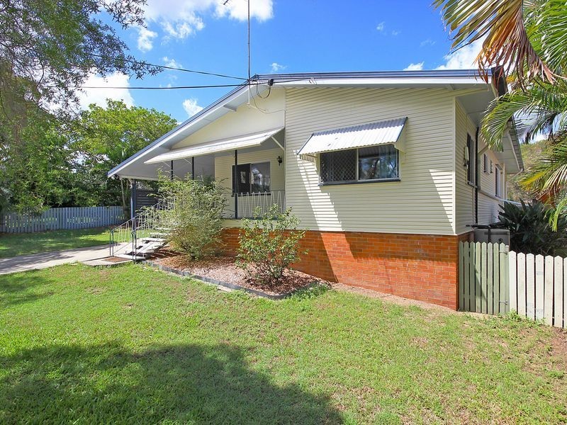 10 Fahy Street, Brassall QLD 4305