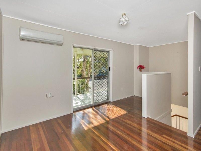 32 Siemons Street, One Mile QLD 4305