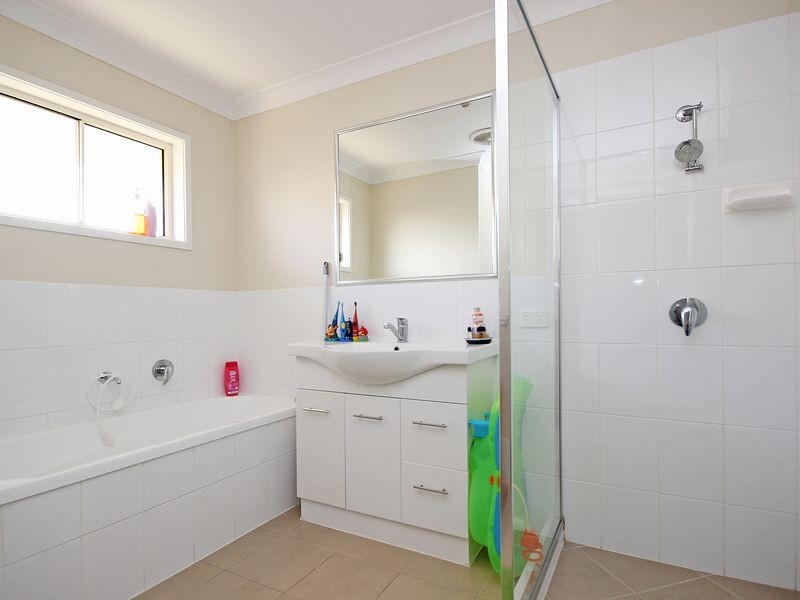 87 Tawny Street, Lowood QLD 4311