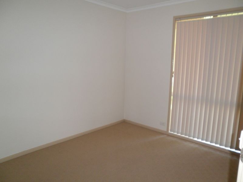 30 Reif Street, Flinders View QLD 4305