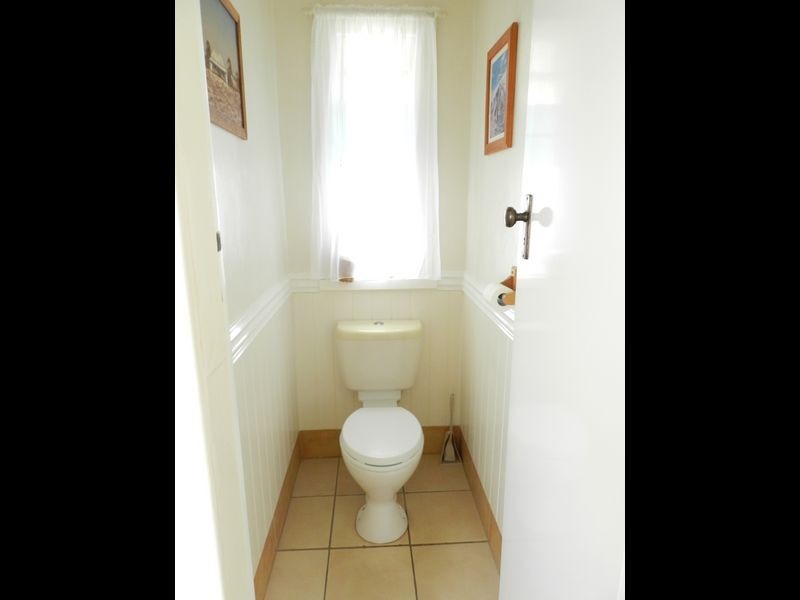 10 Tower Street, Eastern Heights QLD 4305