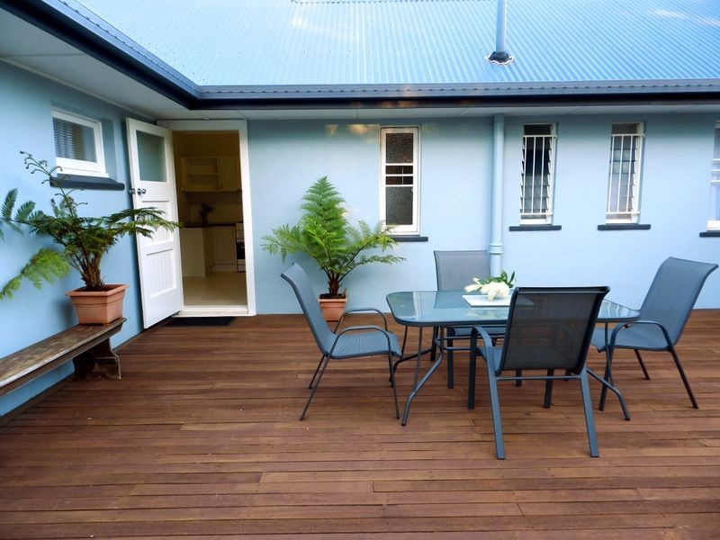 10 Tower Street, Eastern Heights QLD 4305