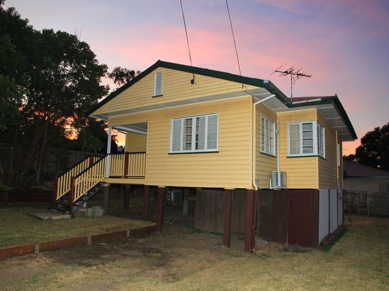 2 Jones Street, Bundamba QLD 4304