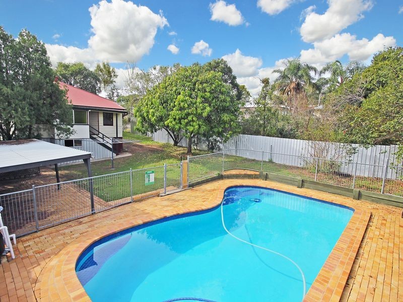 67 Tiger Street, West Ipswich QLD 4305