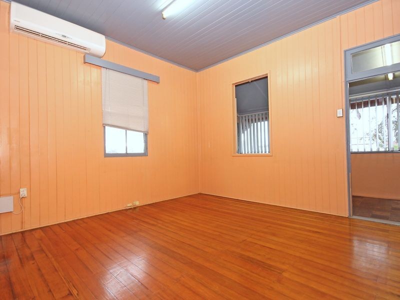 67 Tiger Street, West Ipswich QLD 4305