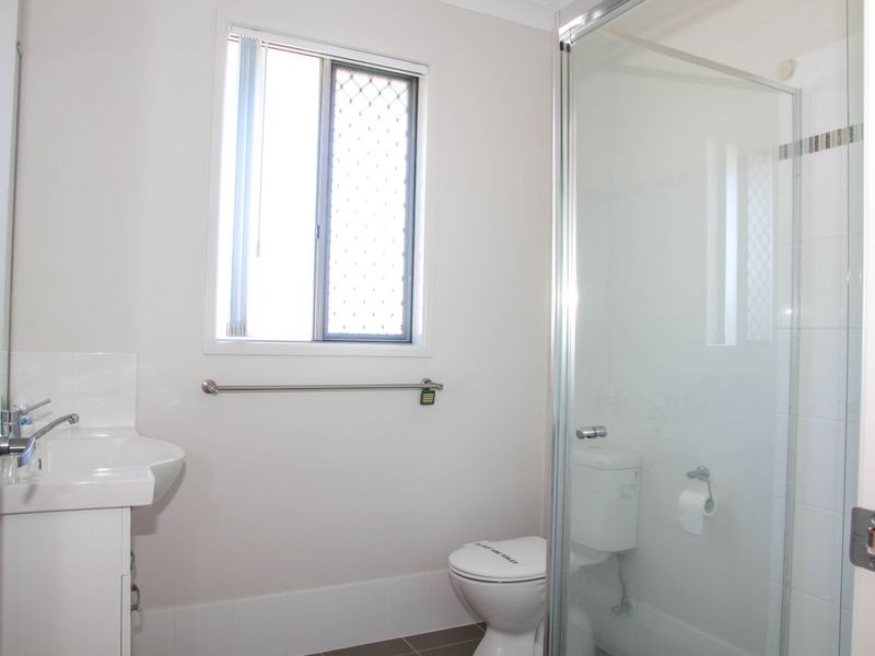 9 Lilly Court, Yamanto QLD 4305