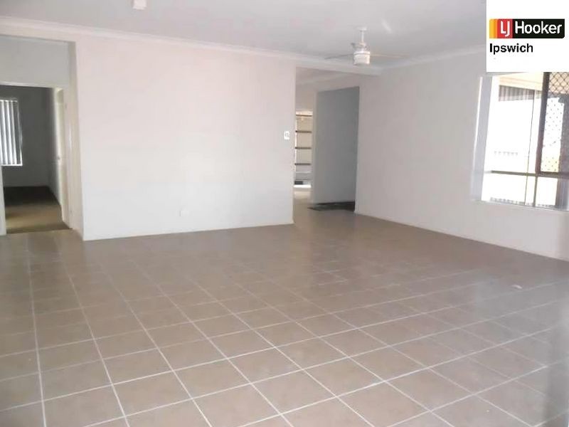 35 Tulip Street, Yamanto QLD 4305