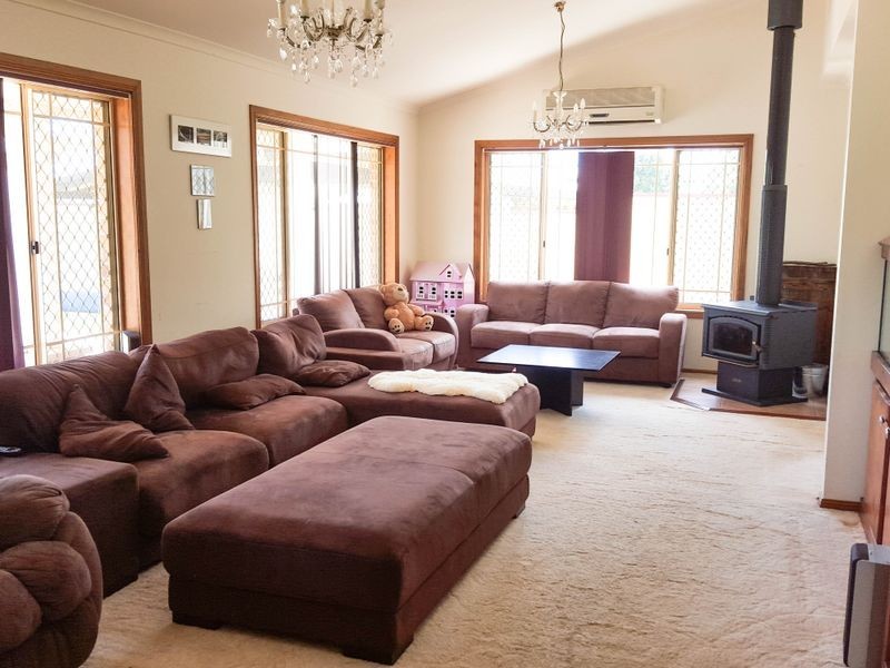 10 Moffatt Street, Kalbar QLD 4309
