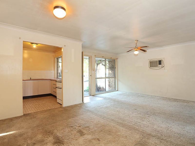 24 Jackson Court, Dinmore QLD 4303