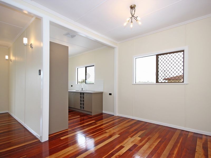 90 Haig Street, Brassall QLD 4305