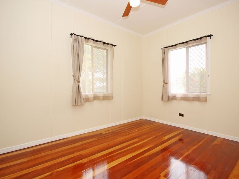 90 Haig Street, Brassall QLD 4305