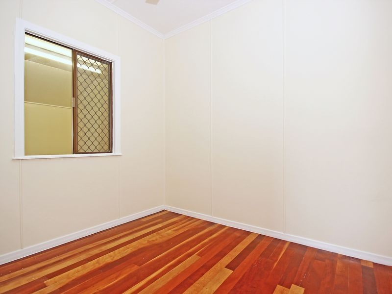 90 Haig Street, Brassall QLD 4305
