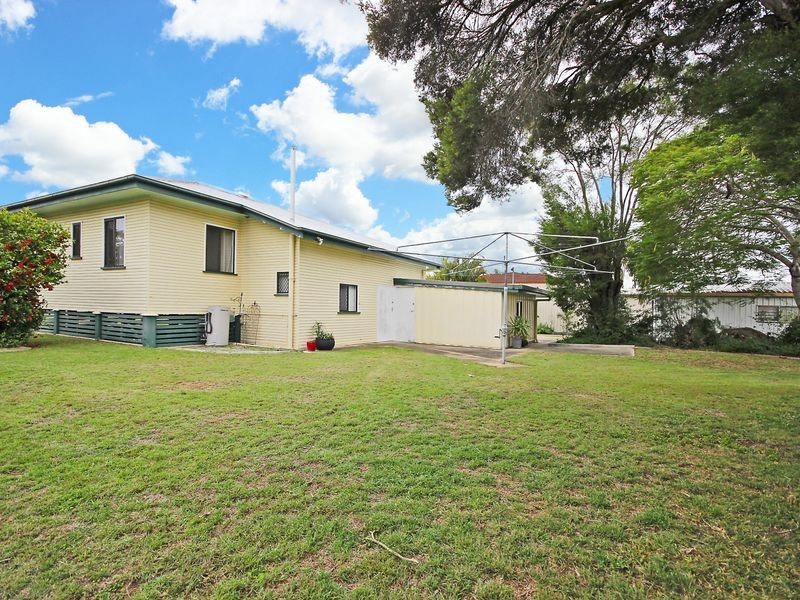 90 Haig Street, Brassall QLD 4305