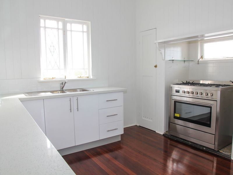 2A Hume Street, Woodend QLD 4305