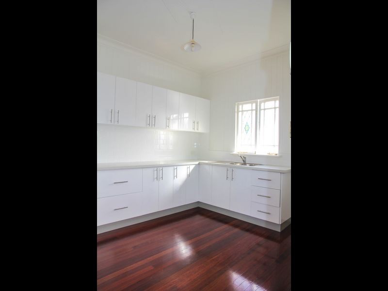 2A Hume Street, Woodend QLD 4305