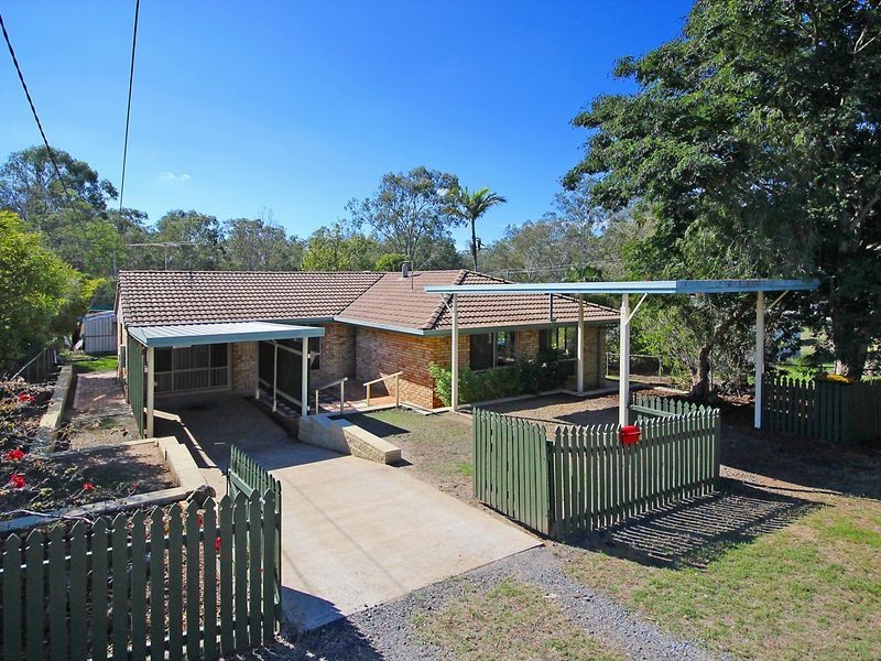 44 Alice Street, Blackstone QLD 4304