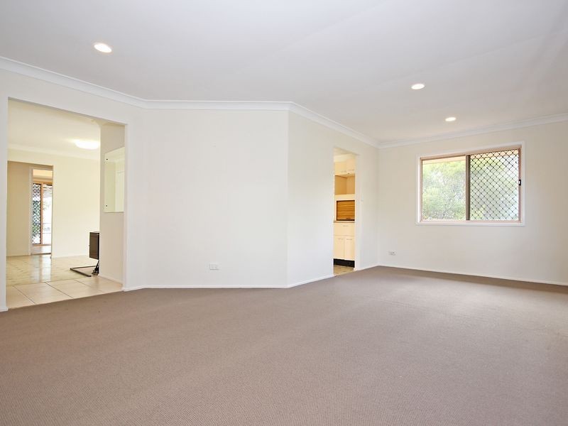 44 Alice Street, Blackstone QLD 4304